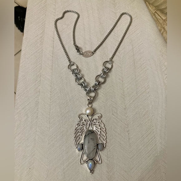 925 sterling silver overlay butterfly iridescent moonstone & quartz gem necklace - Picture 11 of 12